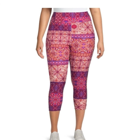 Terra & Sky High Rise Plus Printed Legging Capri. NWT size 0X, 1X or 3X - Picture 6 of 8